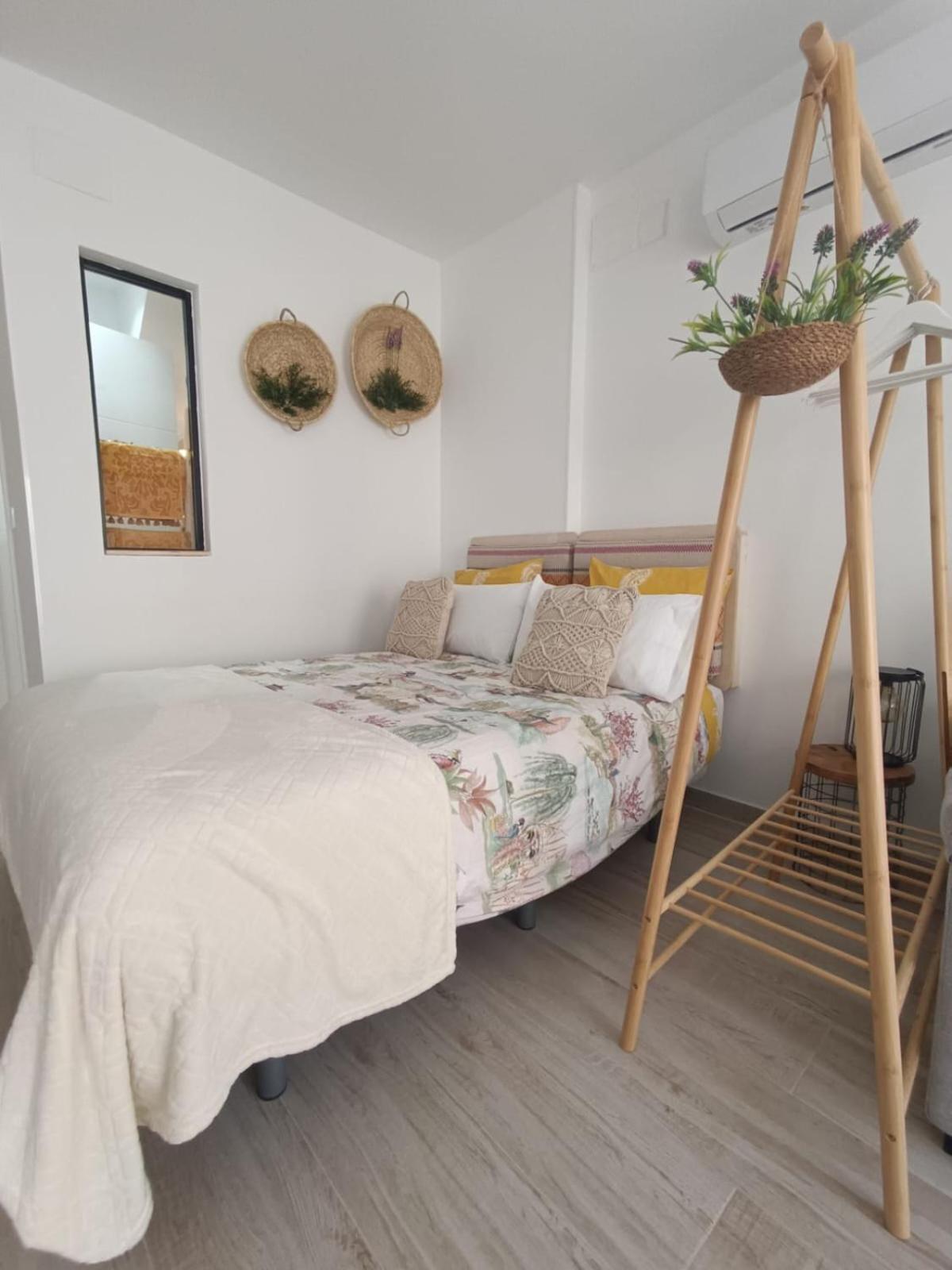 Agua Viva Tierra Apartment Malaga Exterior photo